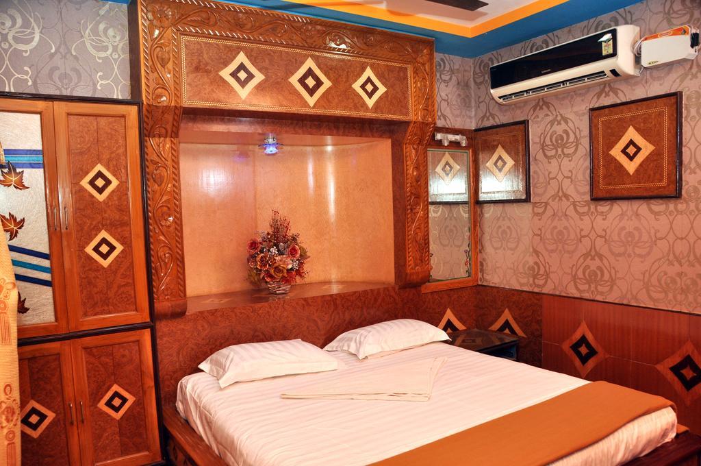 Hotel Shri Swarna'S Palace - A Business Class Hotel Tiruchirappalli Екстер'єр фото