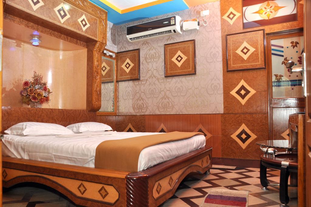 Hotel Shri Swarna'S Palace - A Business Class Hotel Tiruchirappalli Екстер'єр фото